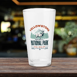 Yellowstone National Park Vintage Landscape タンブラーグラス