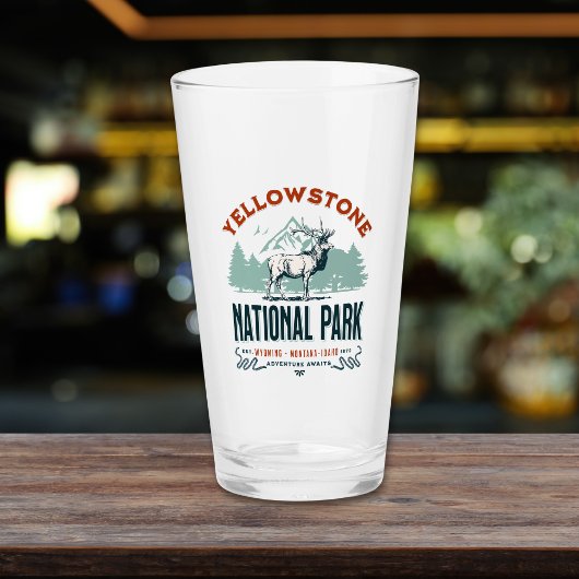 Yellowstone National Park Vintage Landscape タンブラーグラス