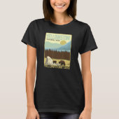 Yellowstone National Park Yellowstone Lake & Bears Tシャツ (正面)