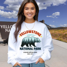 Yellowstone Wilderness Bear - Cozy Outdoor Vibes 