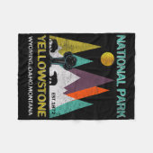 Yellowstone Wyoming Us National Park Camping Hikin フリースブランケット (正面(横))