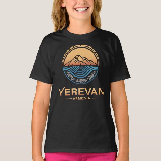 Yerevan Armenia Tシャツ (正面)