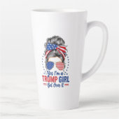 Yesは切り札の女の子が乗り越える カフェラテマグ (右)