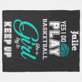 Yesは女遊の子のティール（緑がかった色）のようにバスケットボールをする フリースブランケット (正面(横))