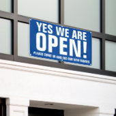 Yesは青来い看板だ 横断幕 (ビルの外側)