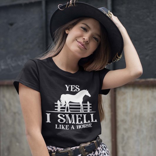 Yesは馬の匂いがする Tシャツ
