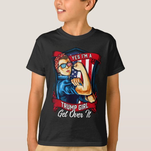 Yesイムトランプ女の子はそれを乗り越える米国国旗2023女性 Tシャツ (正面)