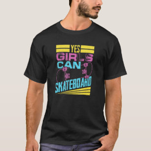 Yesガールズカンスケートボードスケートボーダースケーターガール Tシャツ