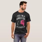 Yes私はゲーマー女の子ビデオゲーマーコントローラー Tシャツ (正面フル)