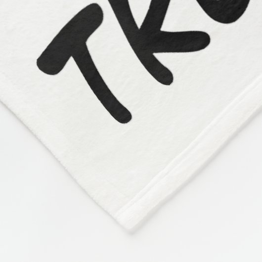 Yes私はトランプガールそれを乗り越える – トランプ2024 Elec フリースブランケット (角)