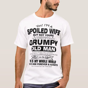 yes私は甘やかされた妻だが、あなたの財産husbではない tシャツ