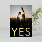 YES |ウルトラモダン金ゴールド写真救Our Date 箔招待状 (立ち正面)