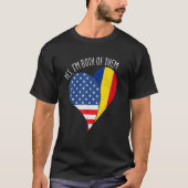 Yes, I'm Both Of Them Half American Half Romanian Tシャツ (正面)