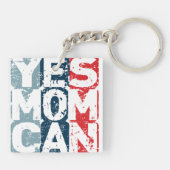 Yes Mom Can キーホルダー (裏面)