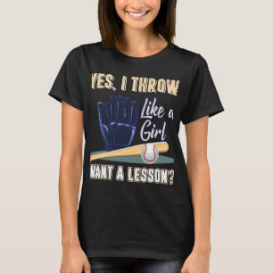 YesIが女の子のソフトボールのように投げる Tシャツ