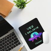 YesI信じエイリアンUFO宇宙船飛んでいるピクセルアート マウスパッド