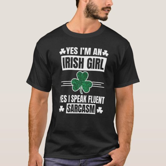 YesI MアイリッシュガールSt patricks dayおもしろいI Spea Tシャツ (正面)