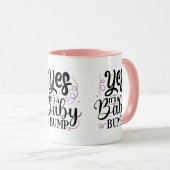 YesIt's Aベビーバンプ – 妊娠の発表 マグカップ (正面右)