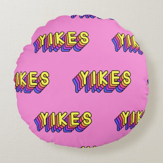 Yikes Words:ピンクのヴィンテージ壁紙。 ラウンドクッション (正面)