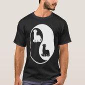 Yin and Yang ferrets on black background Tシャツ (正面)