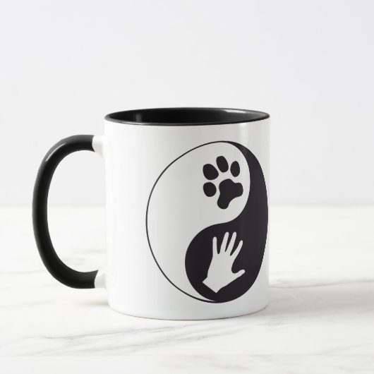 Yin und Yang mit Hand und Pfote マグカップ (左)