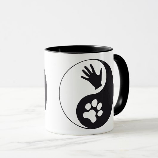 Yin und Yang mit Hand und Pfote マグカップ (正面右)