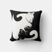 Yin Yang cats クッション (正面)