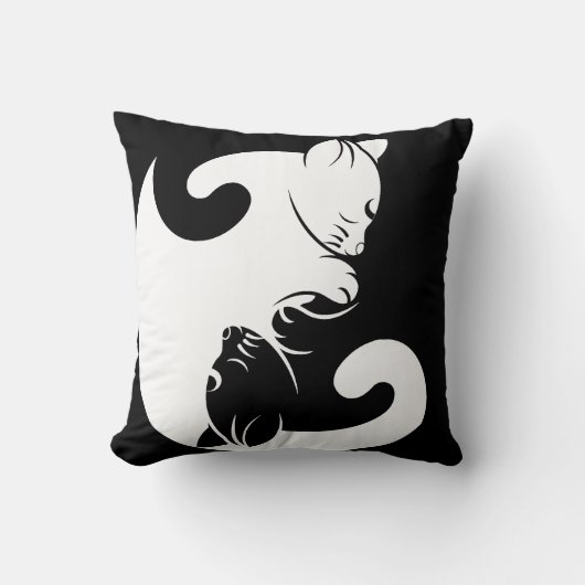 Yin Yang cats クッション (正面)