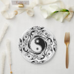 Yin & Yang Symbol Black and White Tattoo Style ペーパープレート<br><div class="desc">Decorative Ying Yang Symbol Psychedelic Black and White Tattoo Style Art Design. Originally created with Hi Quality Vector Graphic Art Copyright BluedakArt TheChameleonArt.</div>
