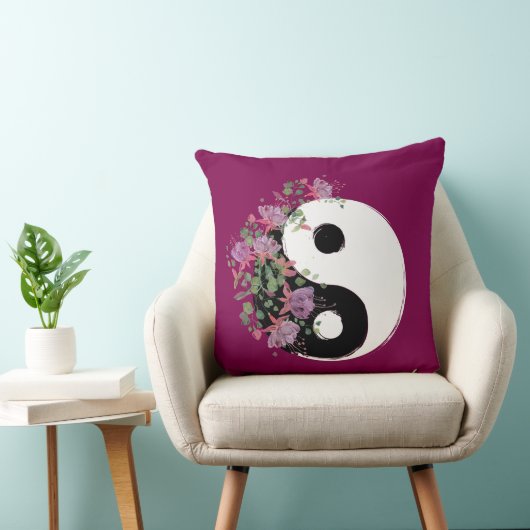 Yin Yang Throw Pillow クッション (椅子)