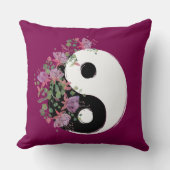 Yin Yang Throw Pillow クッション (正面)