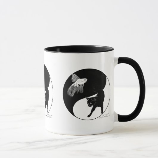 YinYang魚および猫- 3つのイメージと襲って下さい マグカップ (右)