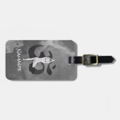 YOGAインストラクター水彩瞑想ポーズオムサイン ラゲッジタグ (正面横)