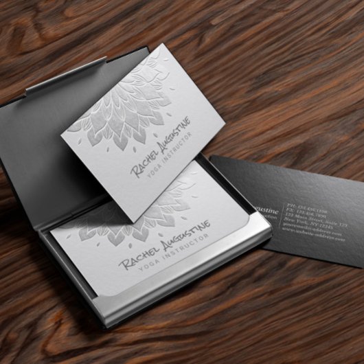 YOGA瞑想インストラクターホワイト&シルバーマンダラ 名刺