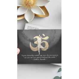 YOGA瞑想インストラクター引用文ツリーポーズOMサイン ポストカード