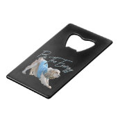 Yoga Downtown Dog – エネルギー引用文 クレジットカード栓抜き (正面アングル)