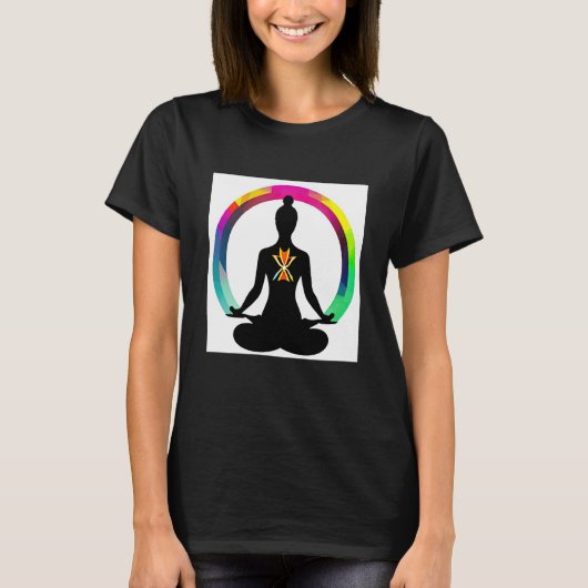Yoga Girl Female Sun Salutation Meditation Chakra  Tシャツ (正面)