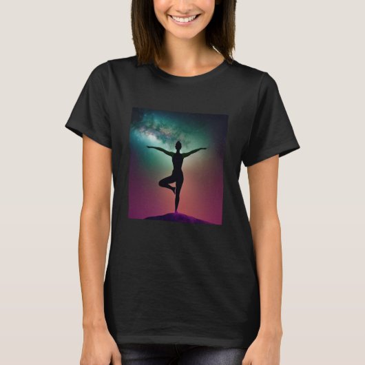 Yoga Girl Female Sun Salutation Meditation Chakra  Tシャツ (正面)