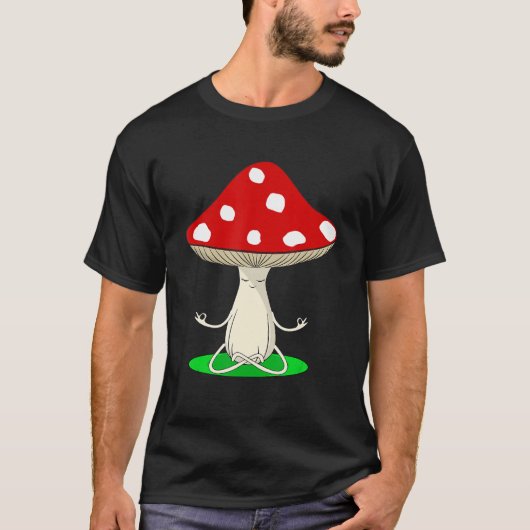 Yoga Instructor Mushroom Collector Mycology Fitnes Tシャツ (正面)