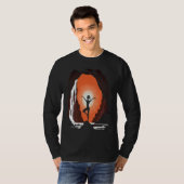 Yoga Meditation Instructor Mom Doing Yoga In Water Tシャツ (正面フル)