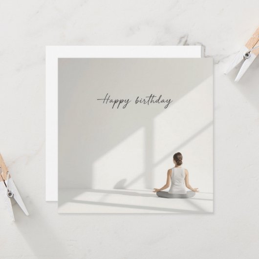 Yoga Meditation posing Happy Birthday  カード (正面/裏面インサイチュ)