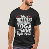 Yoga Wine  A Boyfriend Would Be Nice  Cute Tee Tシャツ (正面)