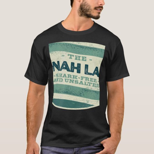 Yonah Lake Shark Free and Unsalted Camping Georgia Tシャツ (正面)