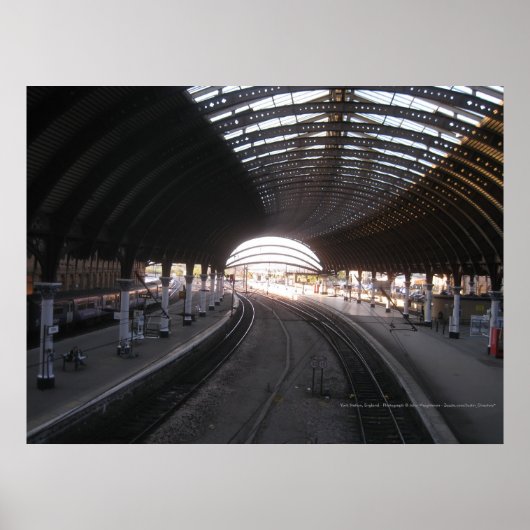 York Train Station, England – ポスター (正面)
