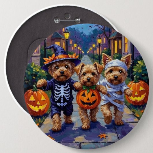 Yorkipoo Trick-or-Treating in Halloween Costumes 缶バッジ (正面&裏面)