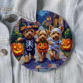 Yorkipoo Trick-or-Treating in Halloween Costumes 缶バッジ (インサイチュ)