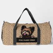 Yorkshire Terrierという名前の犬を追加 ダッフルバッグ (正面)