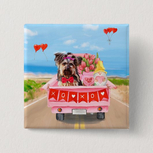 Yorkshire Terrier Dog Valentine's Day Truck Hearts 缶バッジ (正面)
