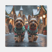 Yorkshire Terrier Dogs Christmas Snow Holiday マグネット (正面)