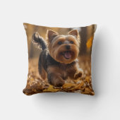 Yorkshire Terrier Elegant Throw Pillow クッション (正面)